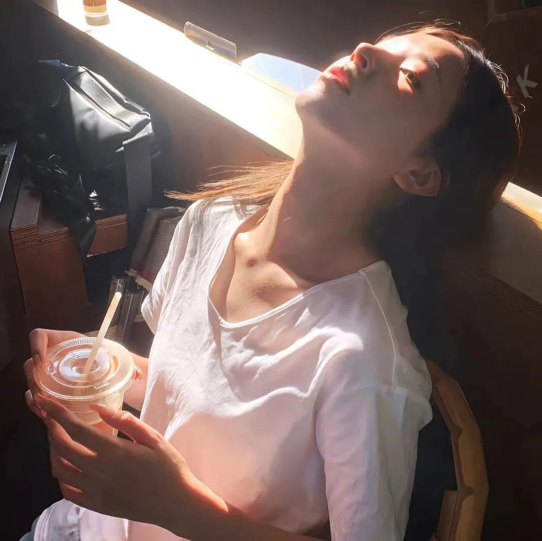 蜂蜜与四叶草